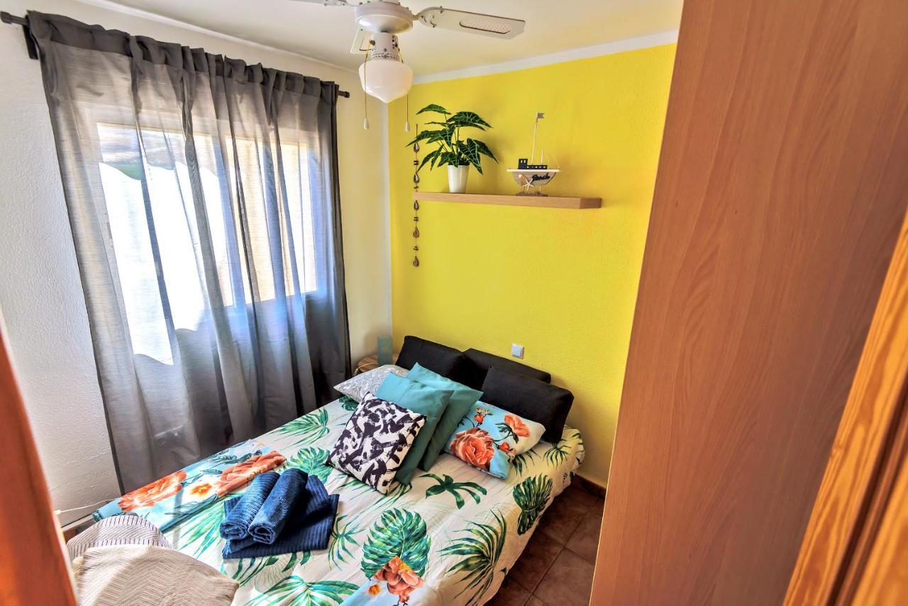 Ocean Sunset Beachfront House With Terraces Ель-Пуерто-де-Санта-Марія Екстер'єр фото