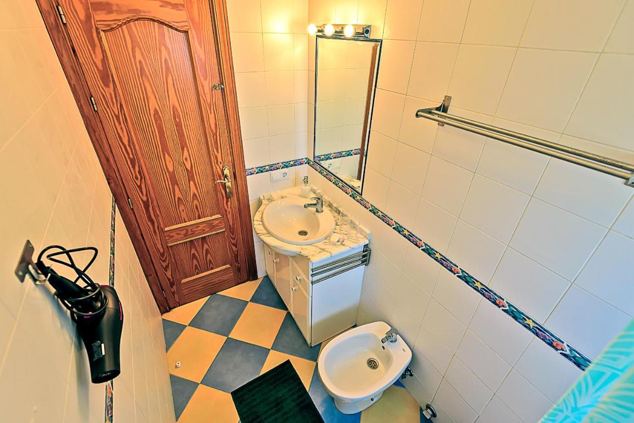Ocean Sunset Beachfront House With Terraces Ель-Пуерто-де-Санта-Марія Екстер'єр фото